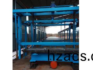 機(ji)製(zhi)水(shui)泥(ni)漏糞闆(ban)生(sheng)産(chan)線(xian)安裝(zhuang)現場